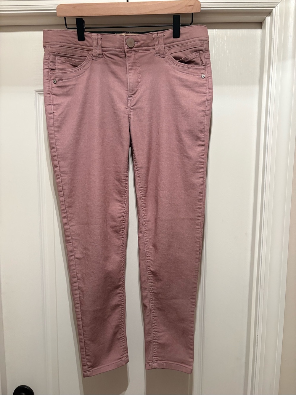 Women’s Democracy “Ab” solution jeans in dusty mauve size 6